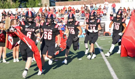 Quakers, Potters show promise